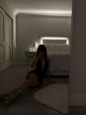 Mersin Yenişehir 24 Yaşında Bakımlı Escort Özlem
