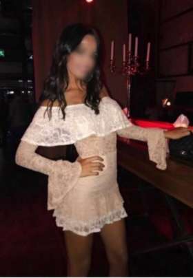 Mersin'de 22 Yaşında Kızıl Saçlı Escort Sabite