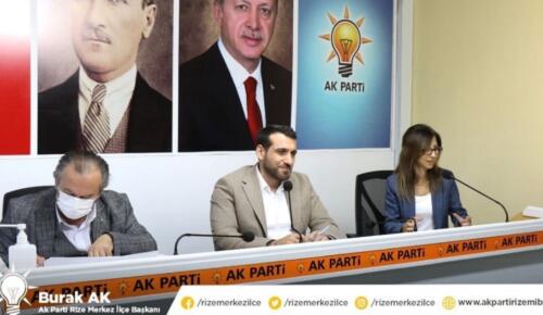 AKP toplantısına katılan müdür Alemdaroğlu “Biz her basına bilgi vermiyoruz”