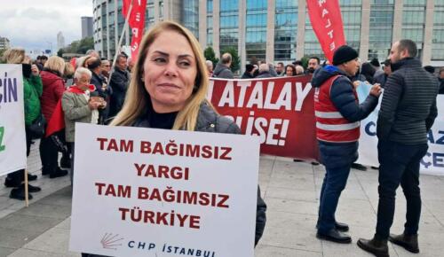 CHP İstanbul ilçe örgütleri adalet için Çağlayan’da