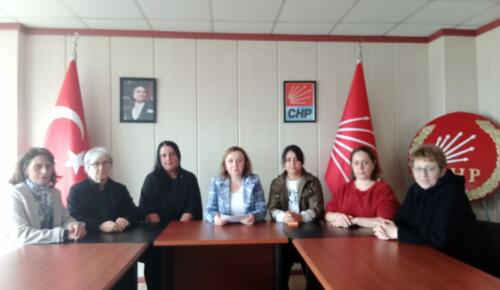 CHP’li Piyadeoğlu “Laik, demokratik ve özgür yarınlar biz kadınların ellerinde yükselecek”