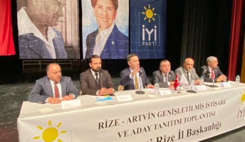 İyi Parti Rize merkez ve ilçe belediye başkan adayları tanıtım toplantısı düzenledi(Video haber)