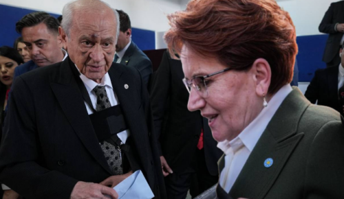 MHP lideri Devlet Bahçeli; Meral Akşener’e seslendi:Partisinin başında olmalı