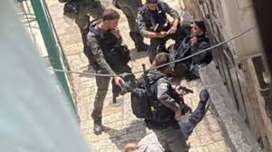 Türkiye Vatandaşı İsrail Polisini Bıçakladı