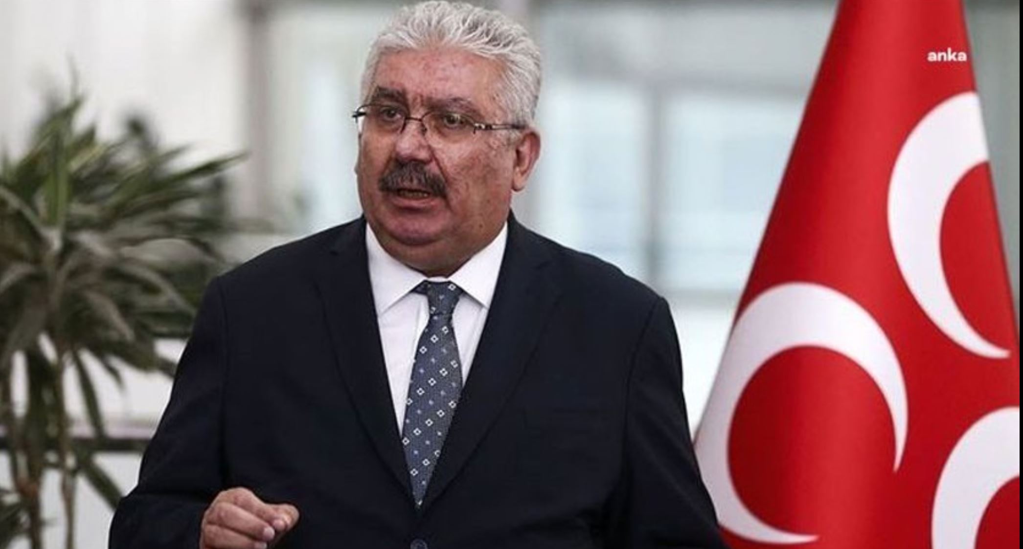 MHP Genel Başkan Yardımcısı Semih Yalçın:”Özgür Özel, kafasına çuval geçirildiğinde anlayacak”